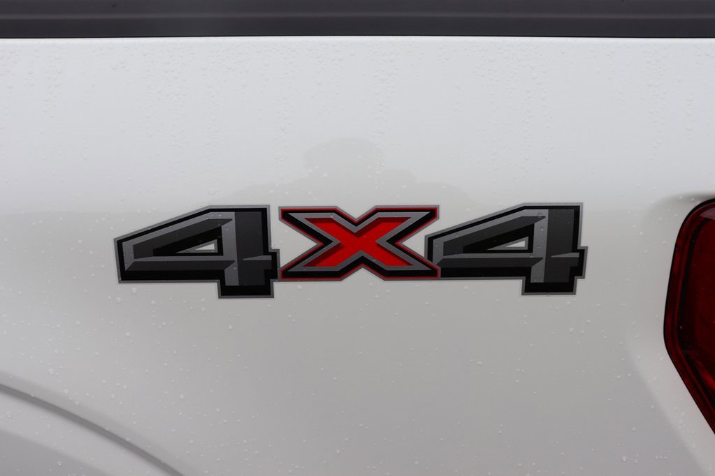 Used 2023 Ford F150 Lariat w/ Trailer Tow Package image 12