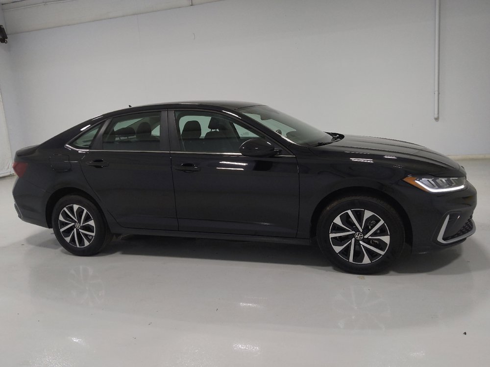 Used 2025 Volkswagen Jetta S FWD image 11