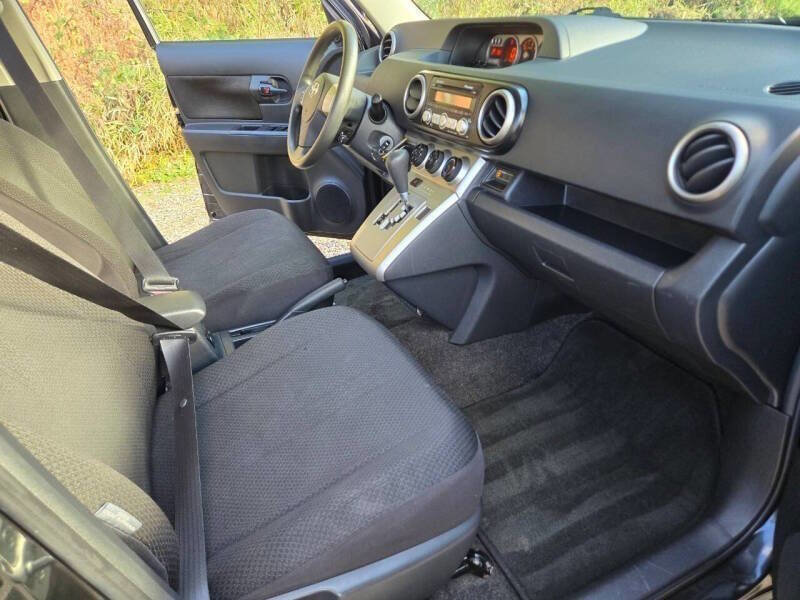 Used 2008 Scion xB image 12