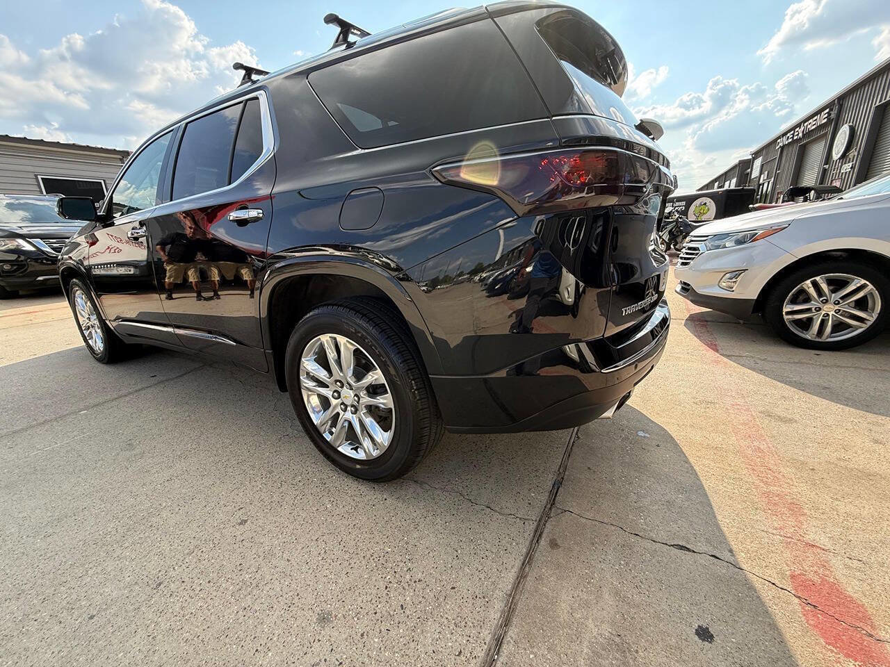 Used 2018 Chevrolet Traverse High Country image 17