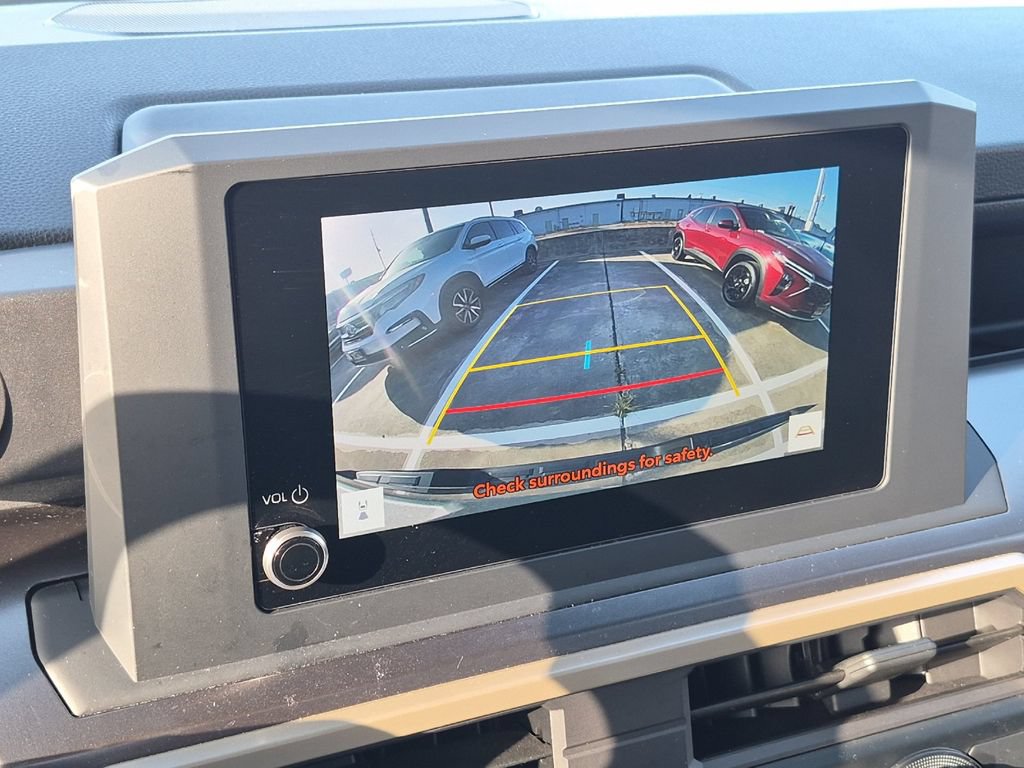 Certified 2025 Toyota Tacoma SR5 AWD/4WD image 19