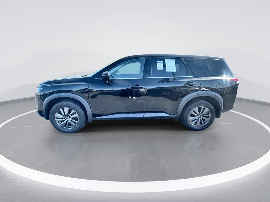 Used 2023 Nissan Pathfinder S AWD/4WD image 5