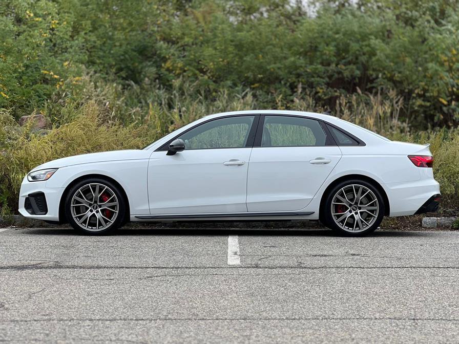Used 2023 Audi S4 Premium Plus w/ Premium Plus Package image 5