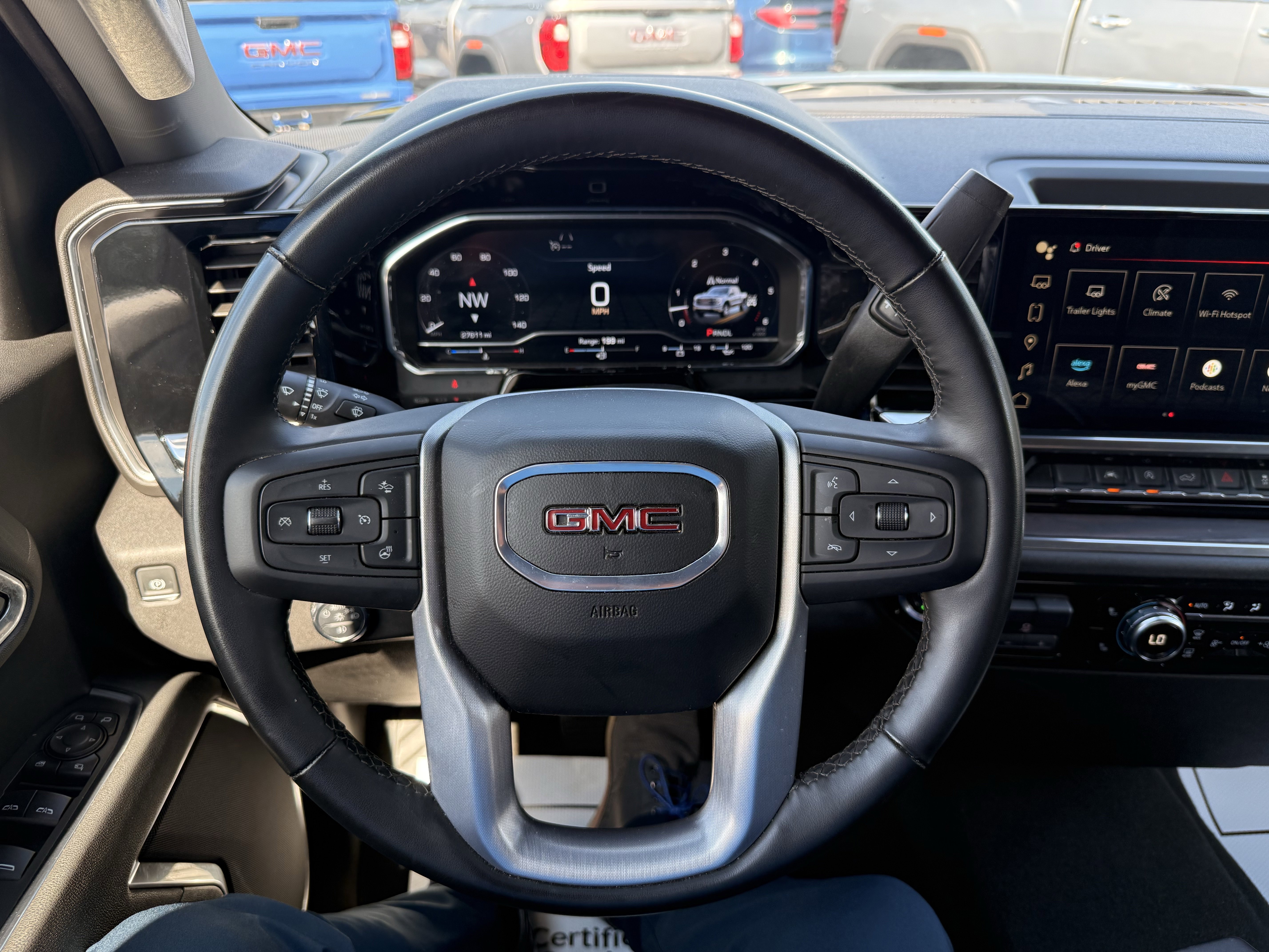 Certified 2025 GMC Sierra 1500 SLT image 14