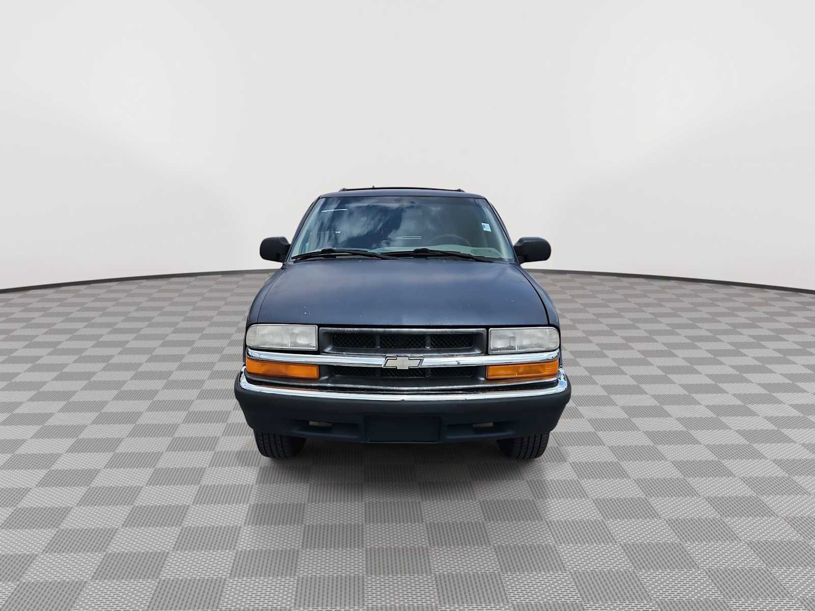 Used 2000 Chevrolet Blazer LS w/ LS Preferred Equipment Group image 3
