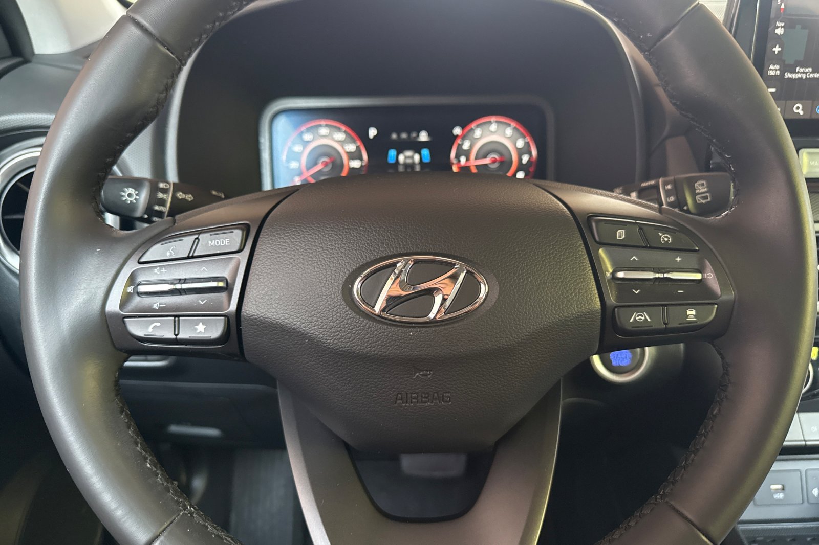 Used 2023 Hyundai Kona Limited AWD/4WD image 31