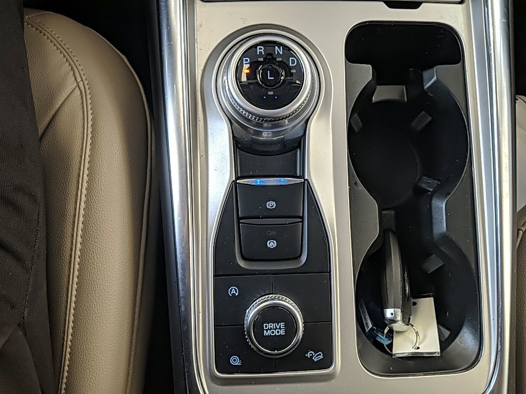 Used 2023 Ford Explorer Limited w/ Equipment Group 301A image 23