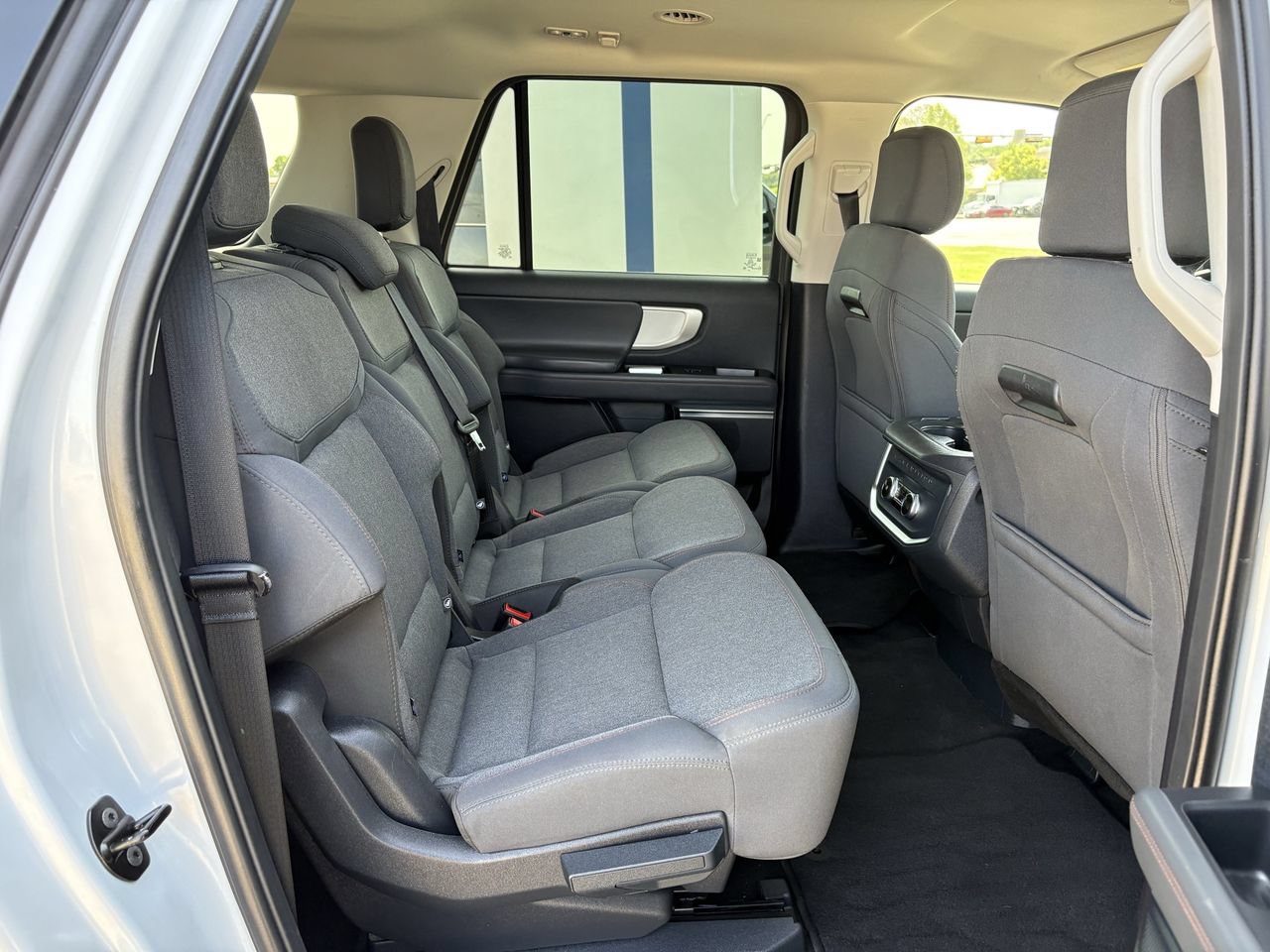 Used 2025 Ford Expedition Max Active RWD image 30