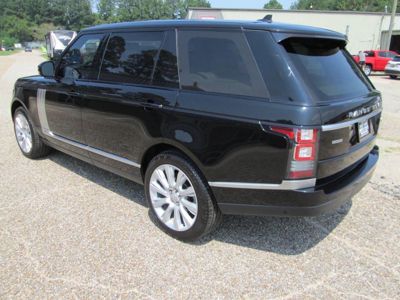 Used 2016 Land Rover Range Rover Long Wheelbase Supercharged AWD/4WD image 13