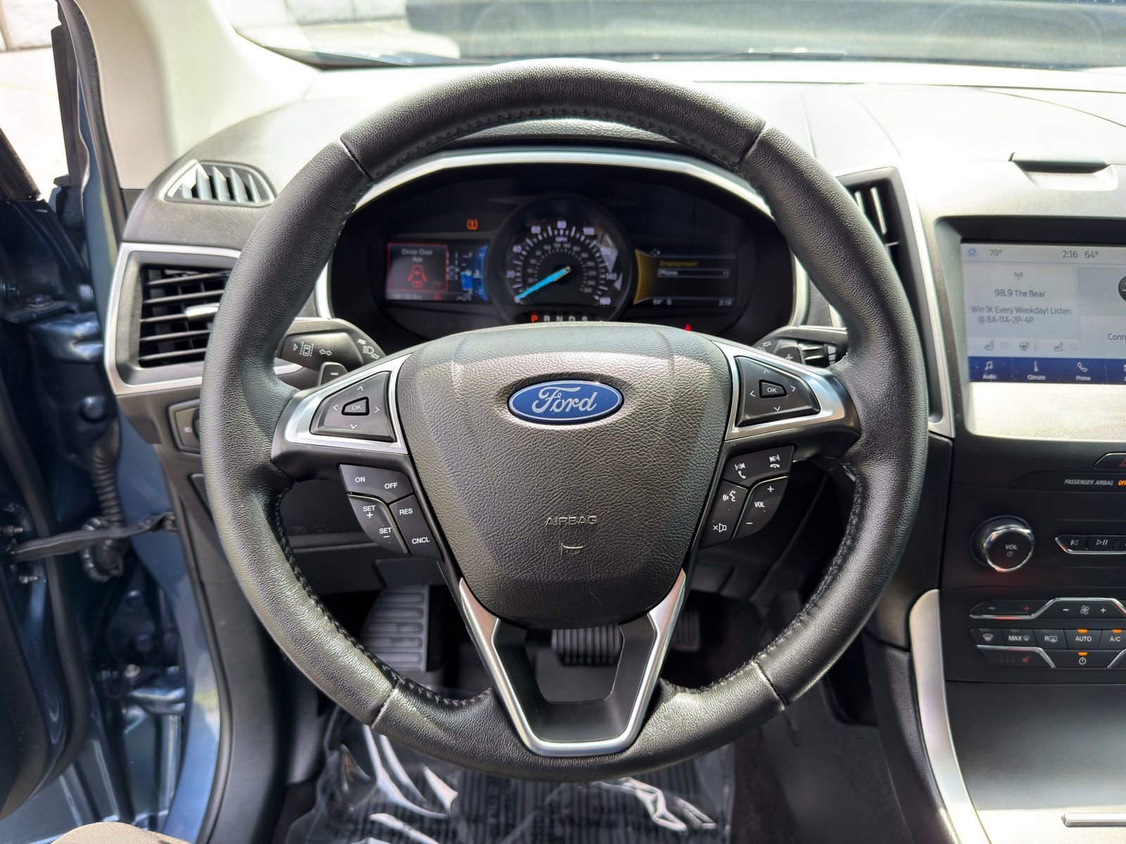 Used 2019 Ford Edge SEL w/ Equipment Group 201A AWD/4WD image 16