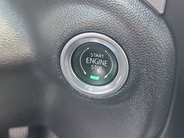 Used 2021 GMC Sierra 1500 SLT w/ SLT Premium Plus Package AWD/4WD image 29