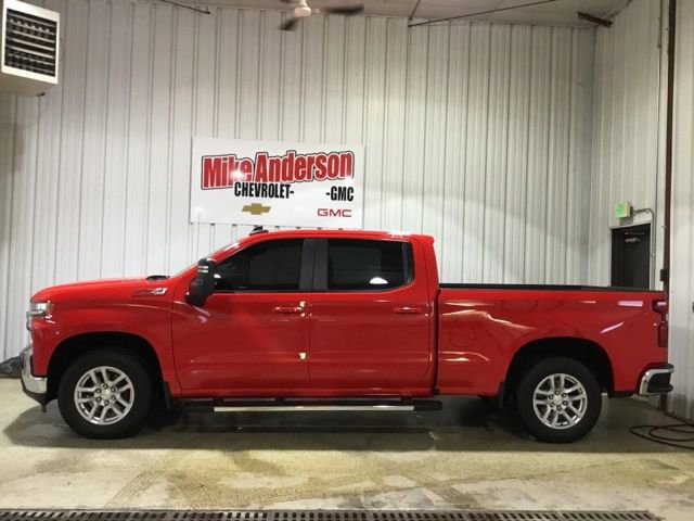 Used 2022 Chevrolet Silverado 1500 LT w/ Z71 Off-Road Package image 2