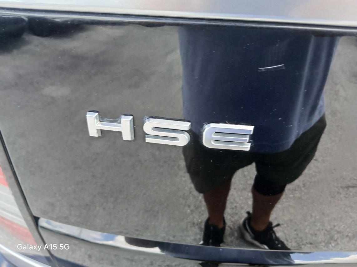 Used 2014 Land Rover Range Rover HSE AWD/4WD image 15