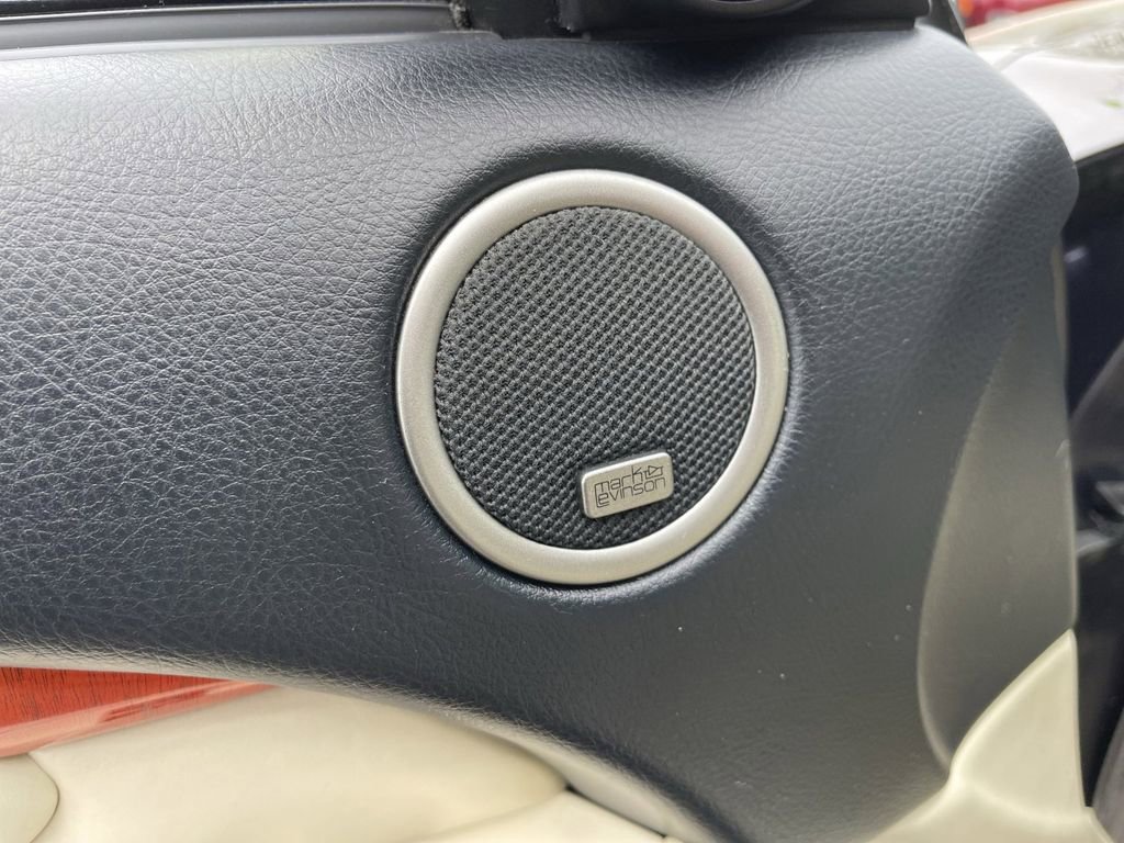 Used 2007 Lexus SC 430 Convertible RWD image 22
