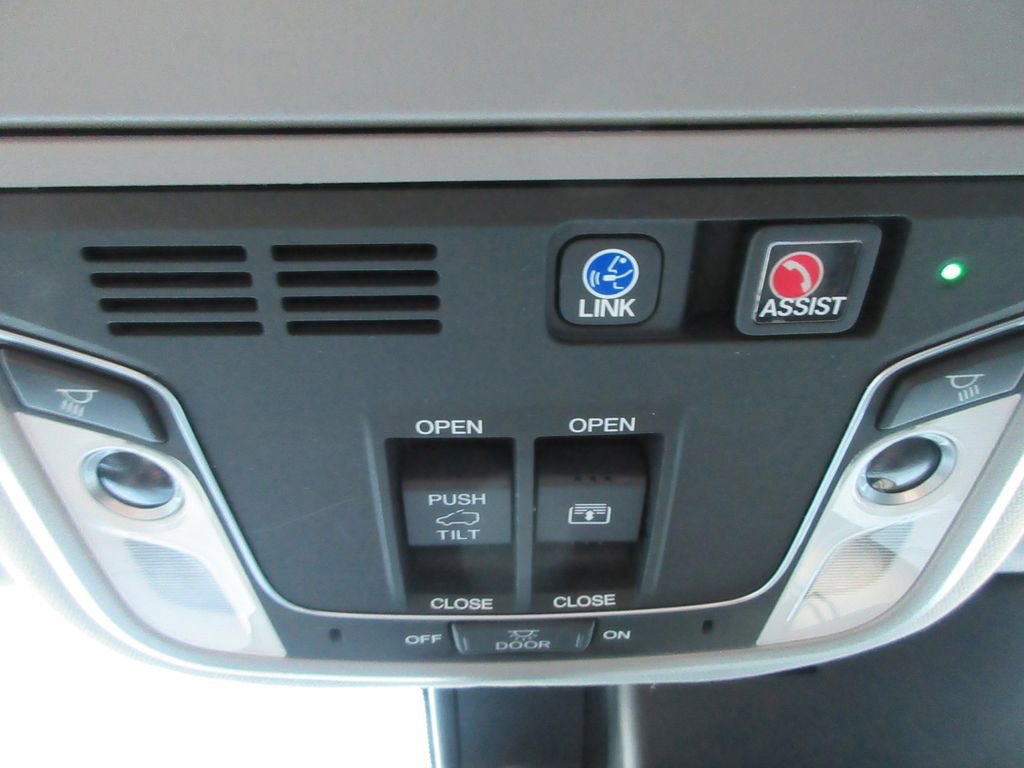 Used 2021 Honda Pilot Elite image 26