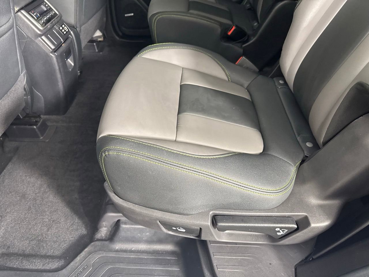 Used 2024 Subaru Ascent Onyx Edition Limited w/ Popular Package Onyx image 28