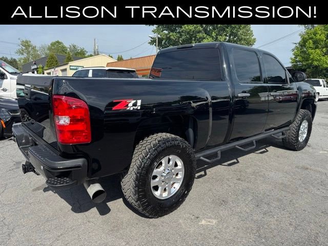 Used 2014 Chevrolet Silverado 2500 LT w/ Interior Plus Package AWD/4WD image 2