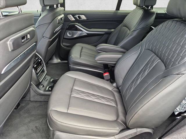 New 2027 BMW X7 xDrive40i w/ Executive Package AWD/4WD image 16