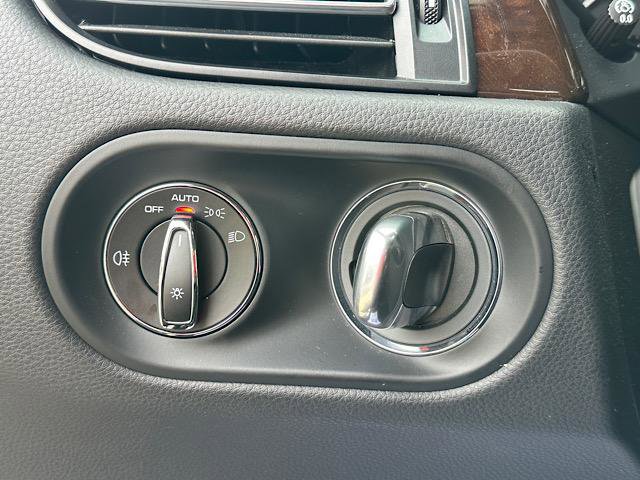 Used 2022 Porsche Macan S image 22