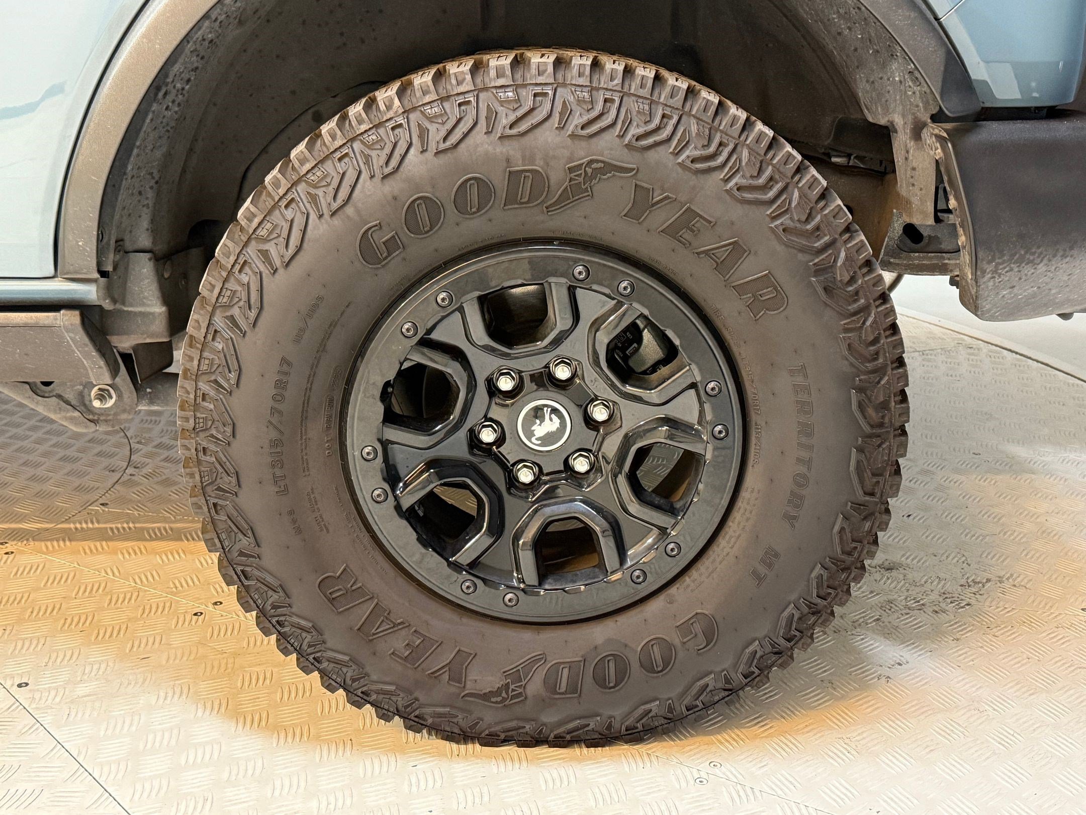 Used 2023 Ford Bronco Wildtrak image 11