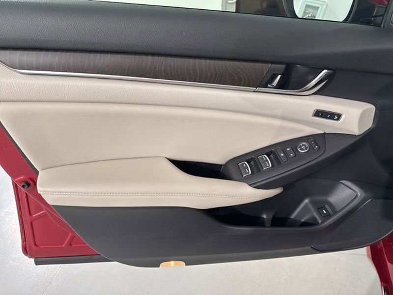 Used 2021 Honda Accord EX-L image 19