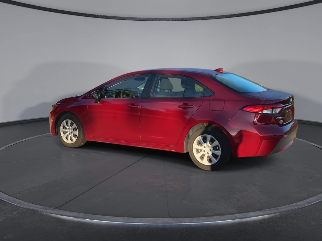 Used 2022 Toyota Corolla LE FWD image 6