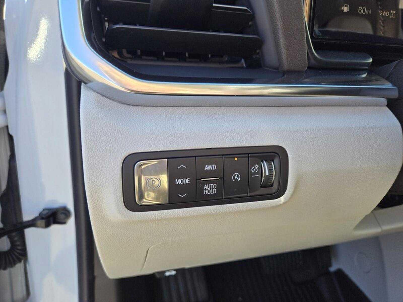 New 2026 GMC Terrain Denali w/ LPO, Floor Liner Package image 14