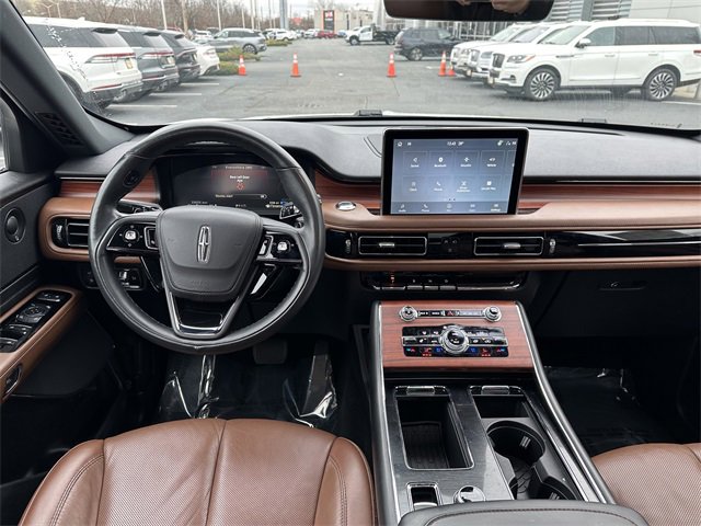 Certified 2023 Lincoln Aviator Grand Touring w/ Elements Package Plus image 13