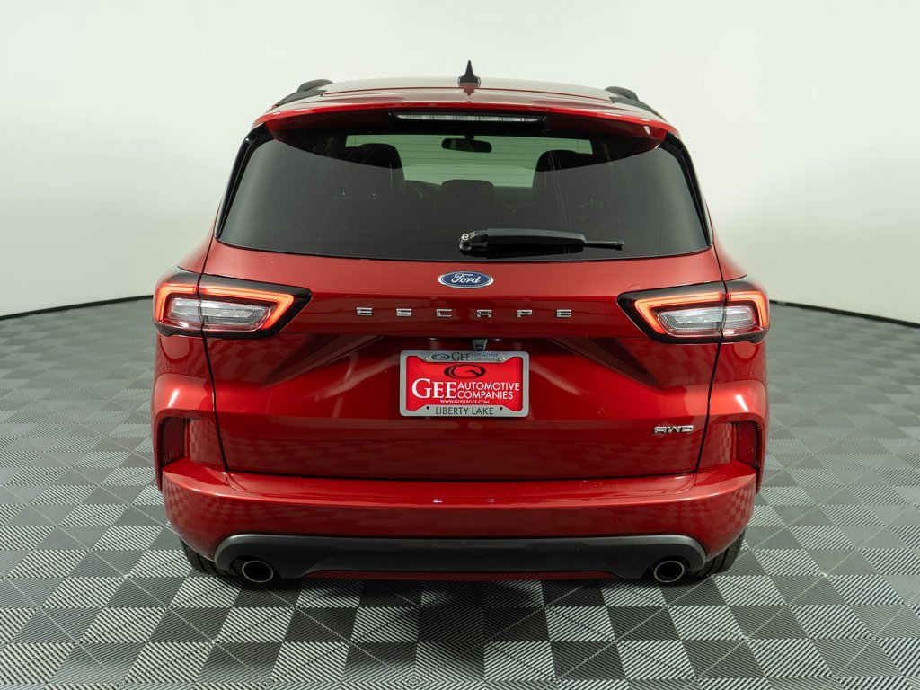 Used 2024 Ford Escape ST-Line image 5