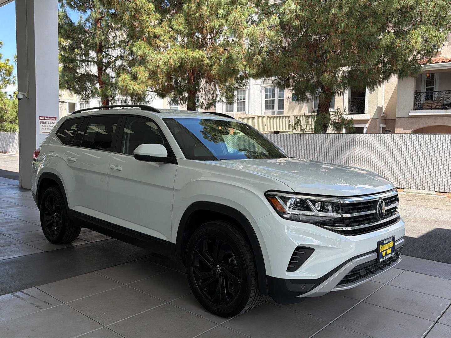 Certified 2023 Volkswagen Atlas SE AWD/4WD image 7