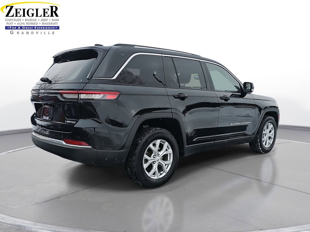 Certified 2023 Jeep Grand Cherokee Limited image 5