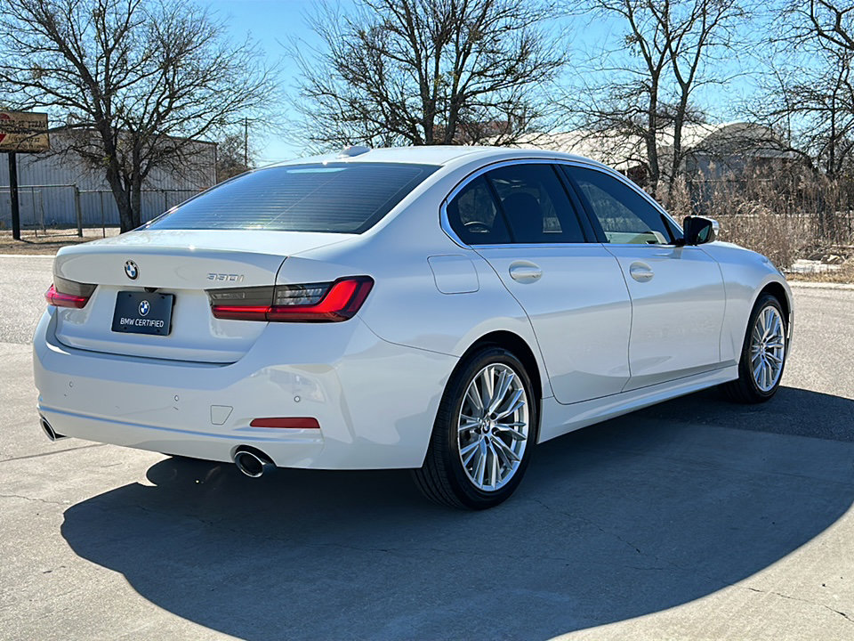 Certified 2024 BMW 330i Sedan w/ Convenience Package image 8