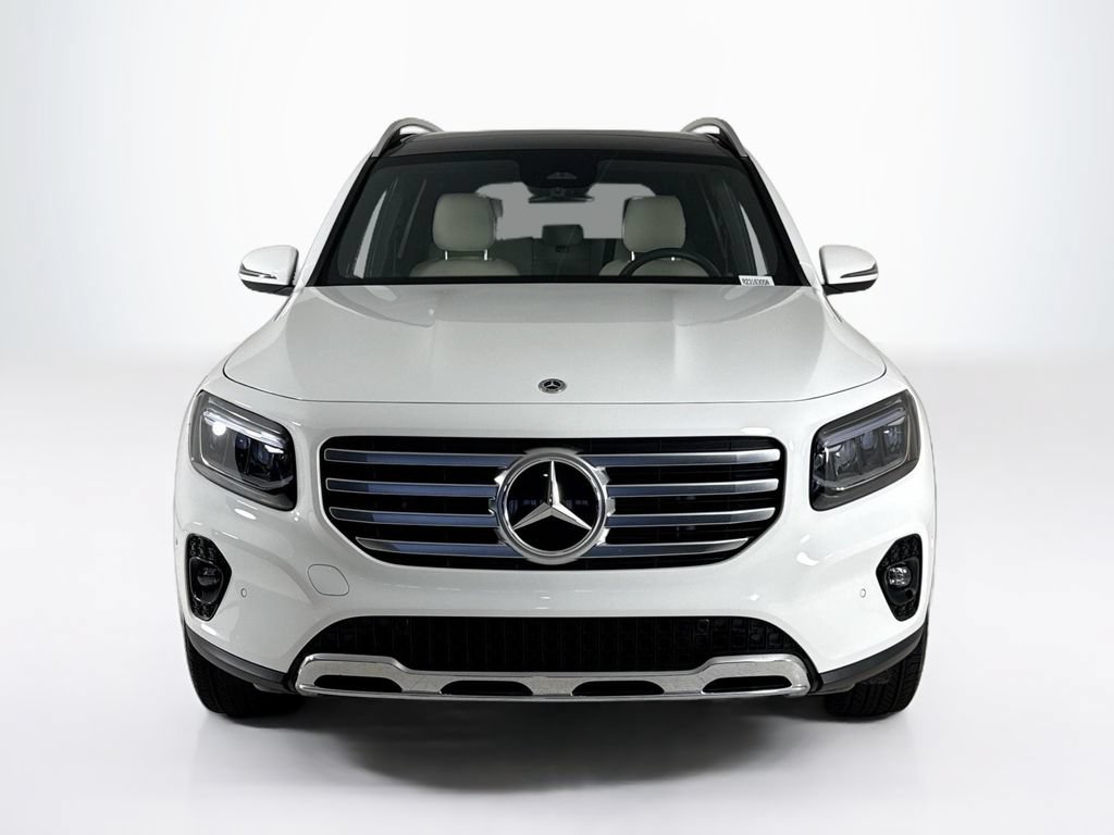 Used 2025 Mercedes-Benz GLB 250 image 8