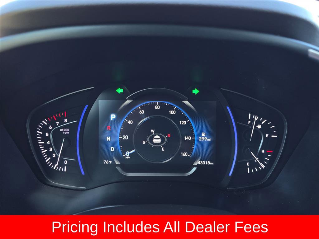 Used 2020 Hyundai Santa Fe Limited FWD image 19