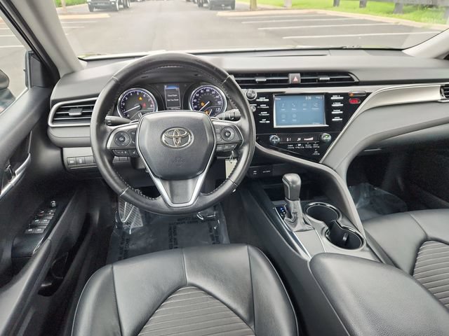 Used 2019 Toyota Camry SE w/ Carpet Mat Package FWD image 31