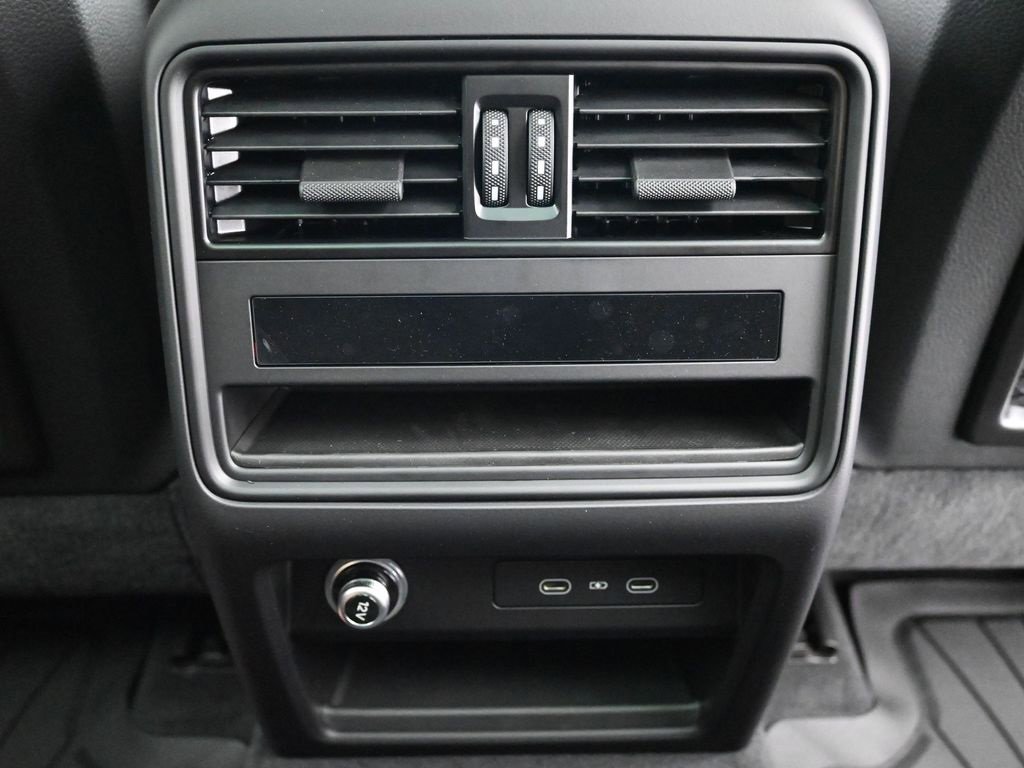 New 2026 Porsche Cayenne image 8