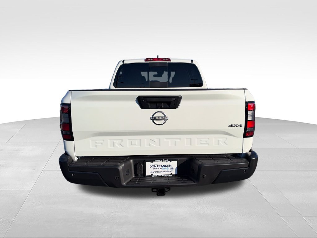New 2027 Nissan Frontier S w/ Tow Package AWD/4WD image 4