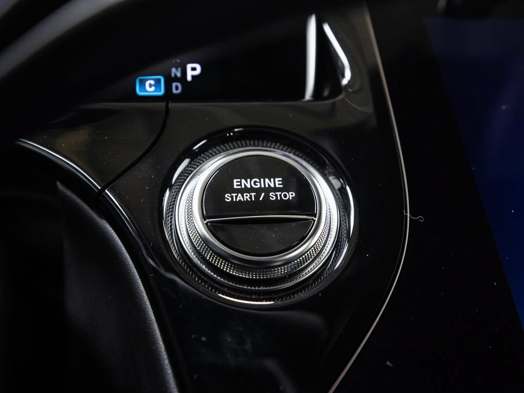 Used 2025 Mercedes-Benz E 53 AMG e 4MATIC Sedan image 16