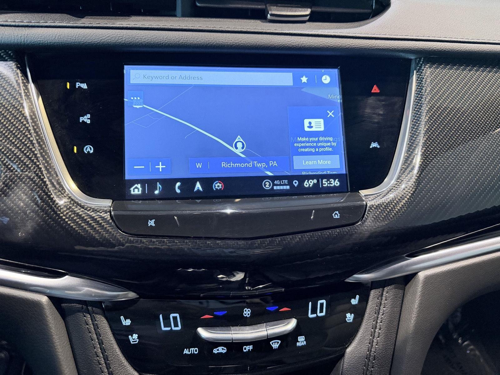 Used 2024 Cadillac XT6 Sport w/ Technology Package AWD/4WD image 44