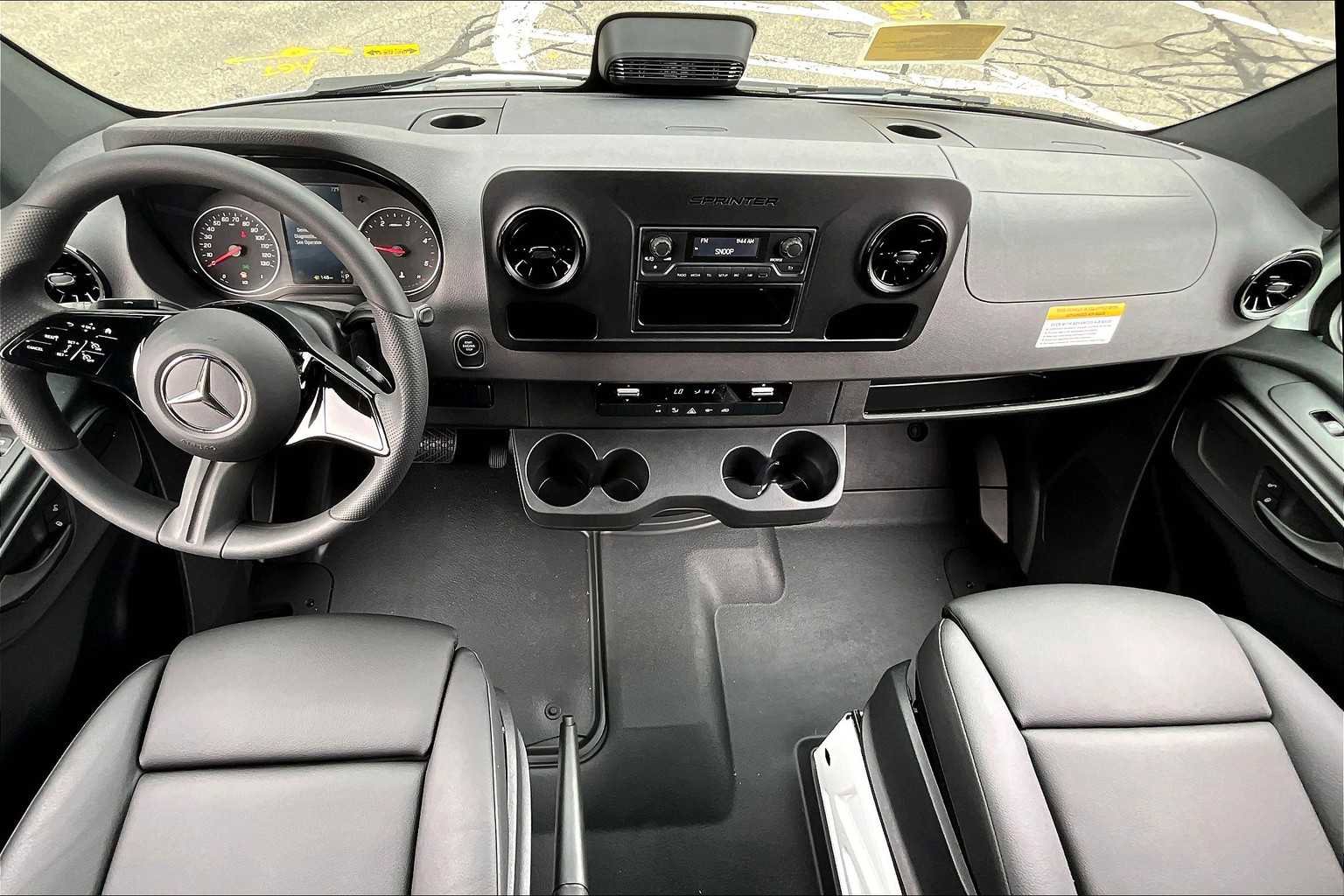 New 2025 Mercedes-Benz Sprinter 2500 image 7