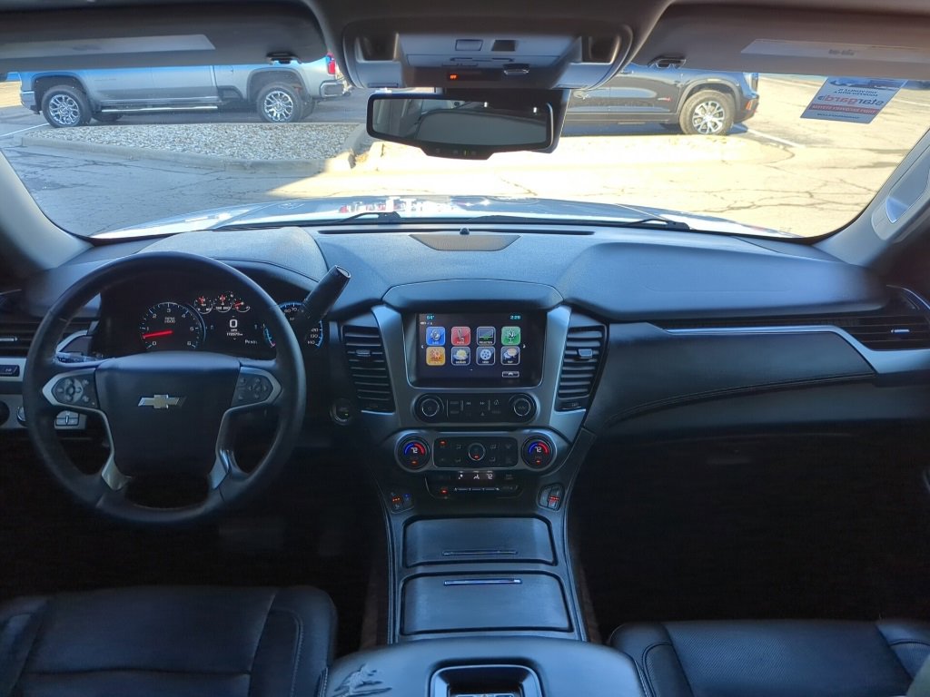 Used 2017 Chevrolet Suburban Premier image 39