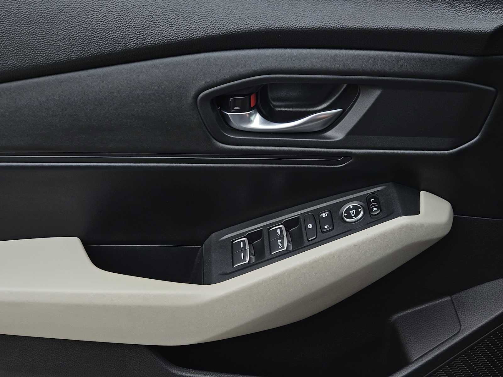 Used 2024 Honda Accord EX image 21