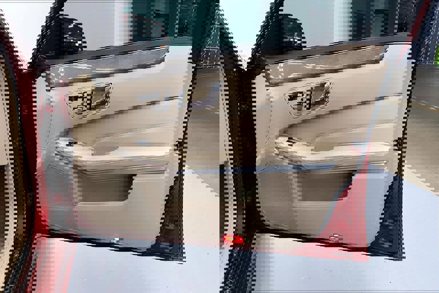 Used 2016 Mercedes-Benz E 350 Sedan image 9