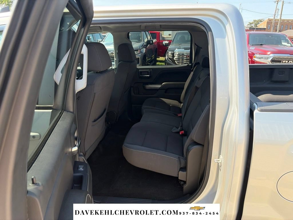 Used 2018 Chevrolet Silverado 1500 LT w/ All Star Edition AWD/4WD image 23