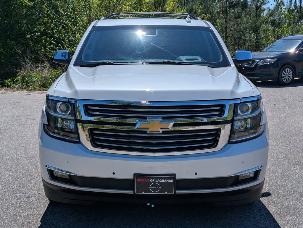 Used 2019 Chevrolet Suburban Premier w/ Premier Plus Edition image 2
