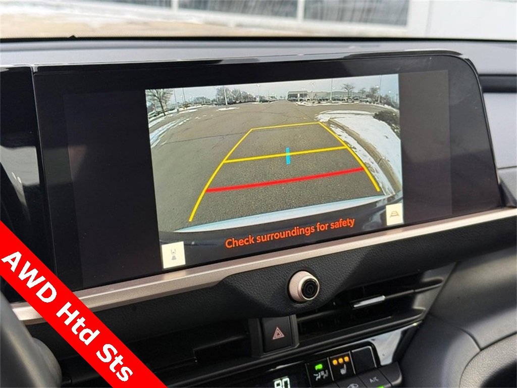 Used 2023 Toyota Crown XLE image 24