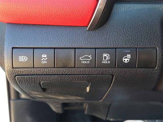 Used 2021 Toyota Camry XSE image 25