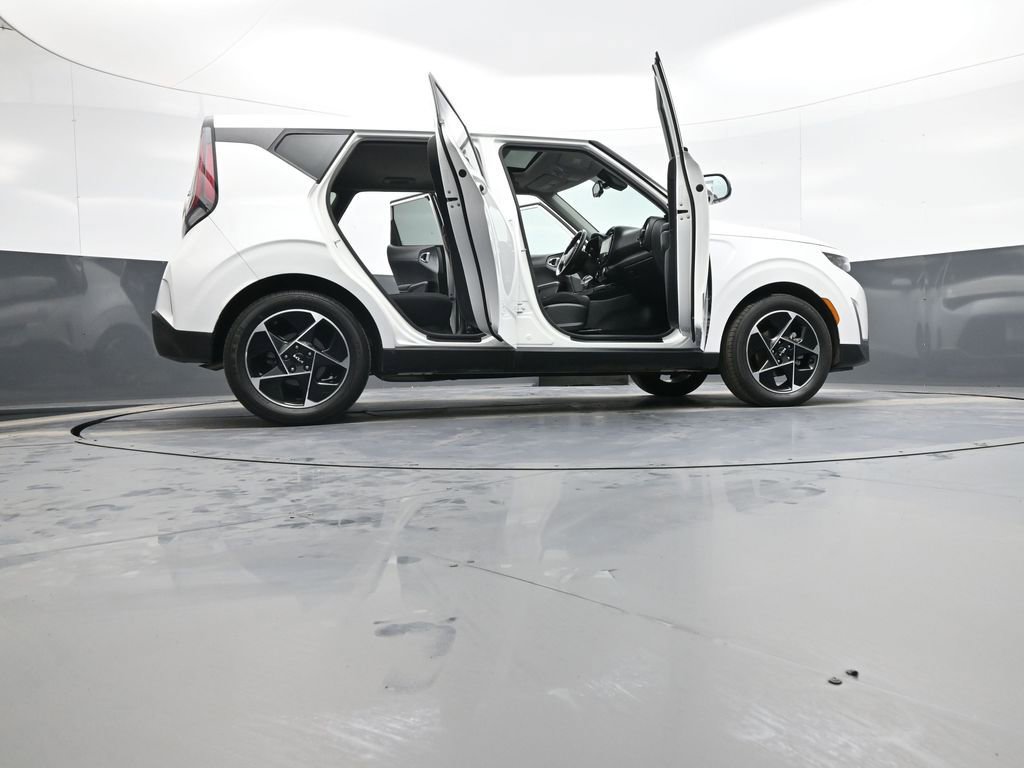 Certified 2023 Kia Soul EX image 48