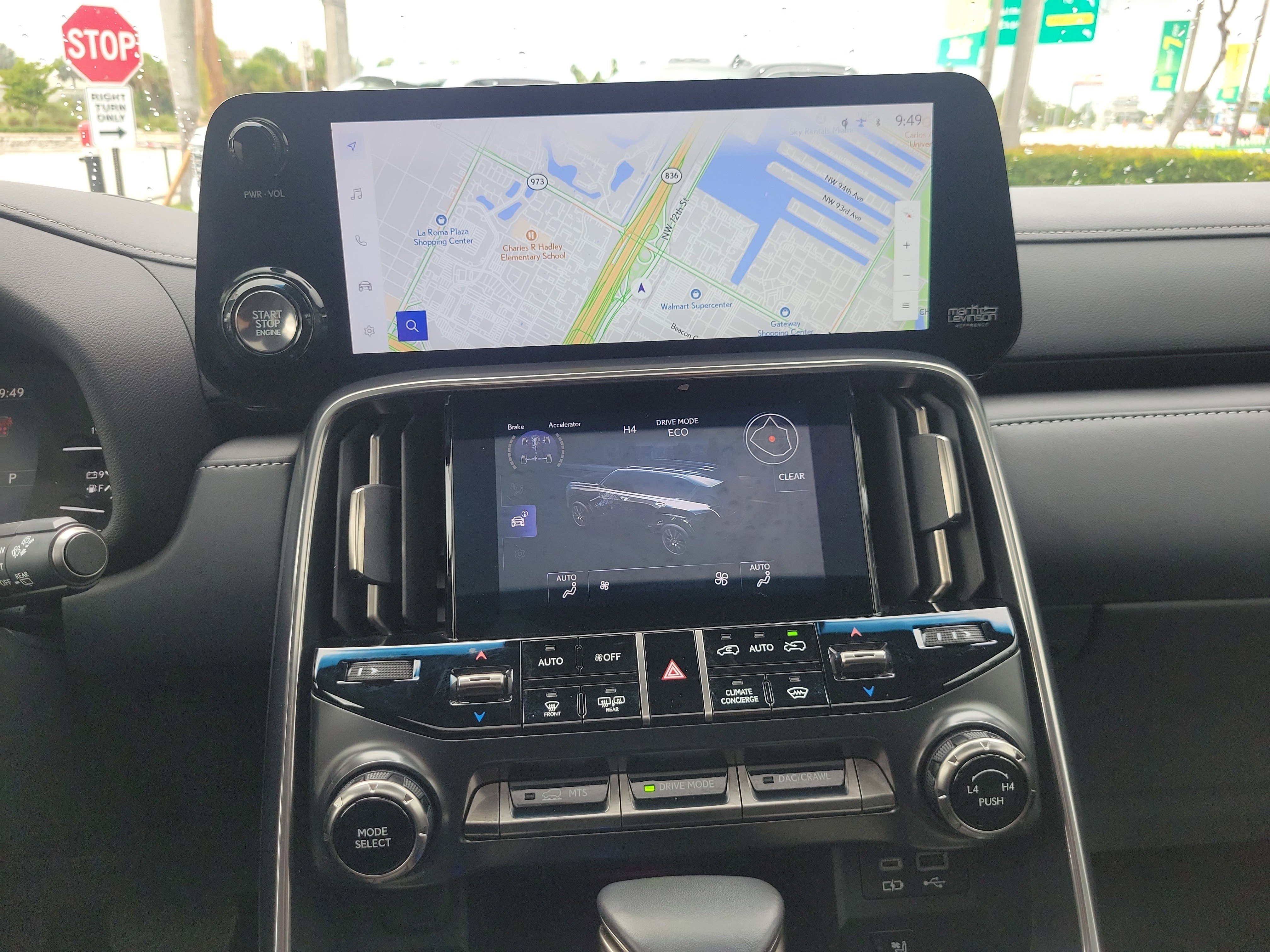 Used 2024 Lexus LX 600 LX 600 Premium 4WD image 10