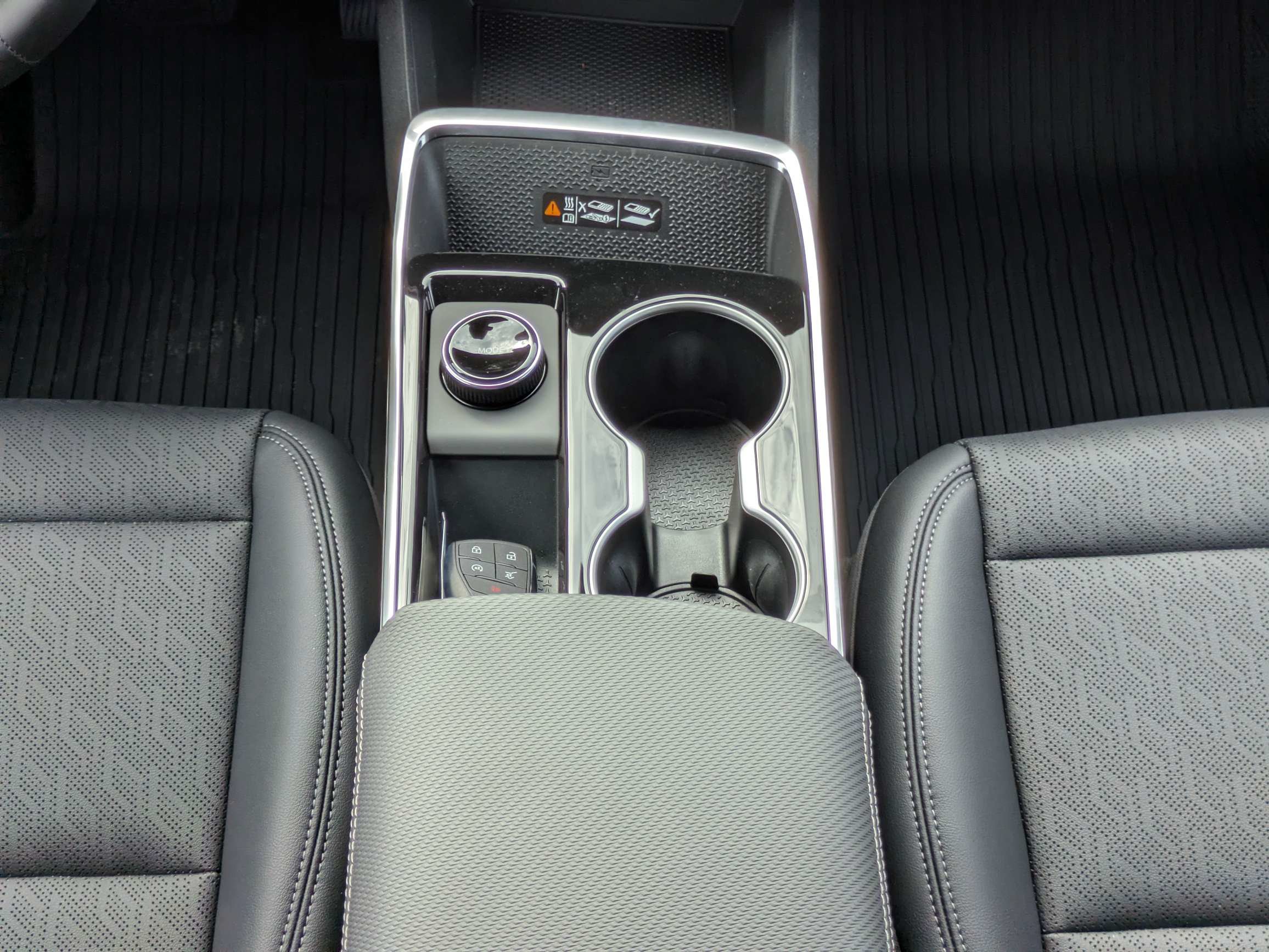 New 2027 Chevrolet Equinox LT w/ Convenience Package II FWD image 6